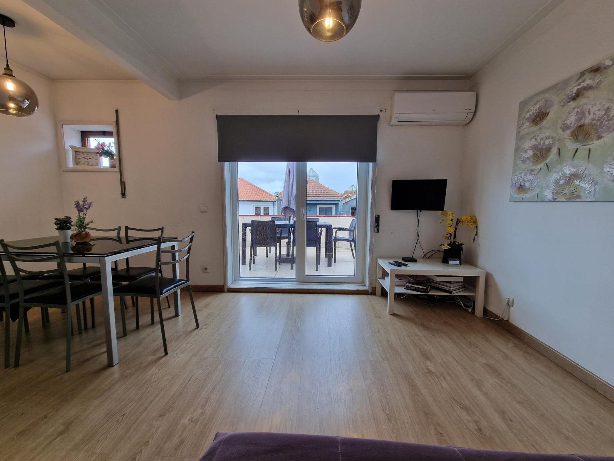 Pretty Flat With Terrace, Air Cond, Free Parking, By Porto With Love Lda Buitenkant foto